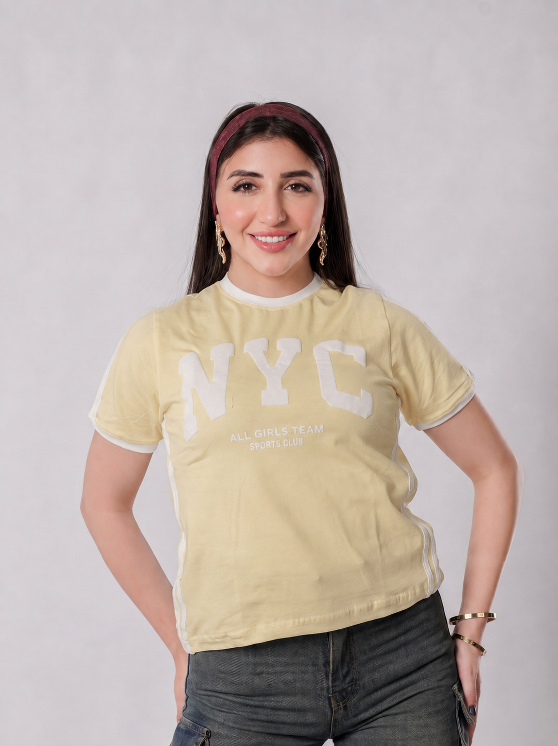 تيشيرت NYC أول جيرلز تيم بحواف متباينة - A400 - أصفر فاتح